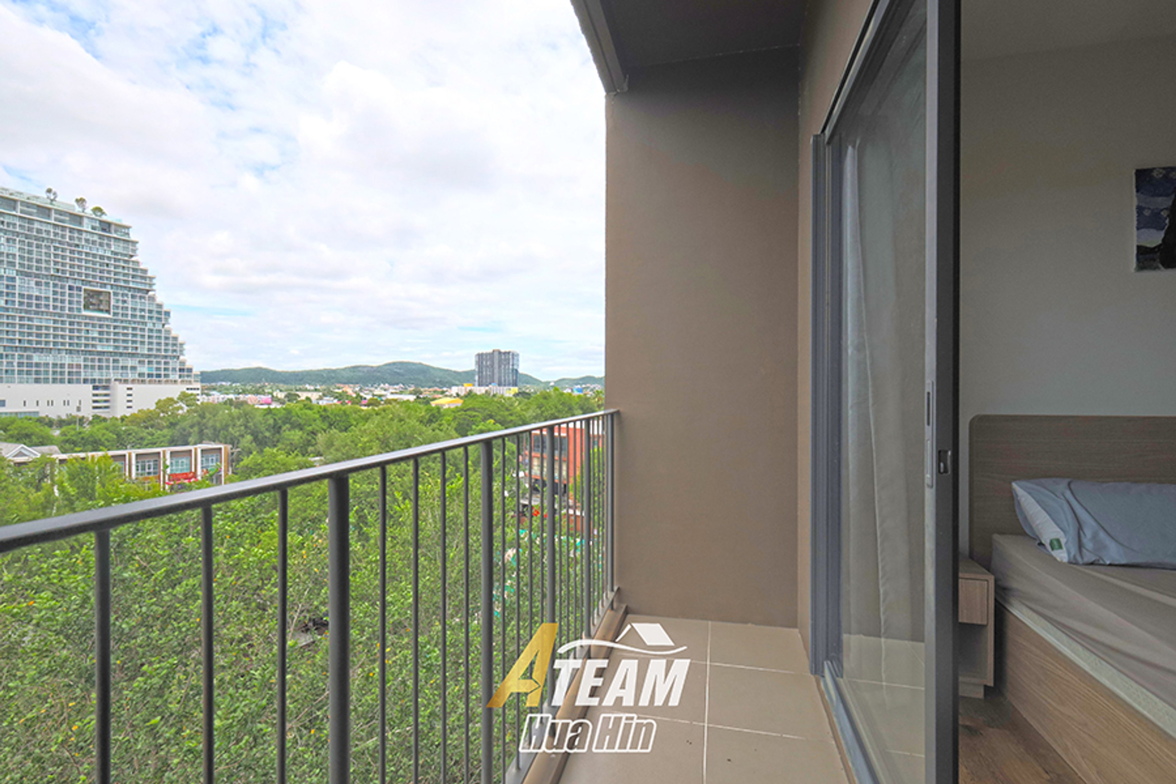 La Habana – Studio unit for sale with the Mountain thumbnail 11
