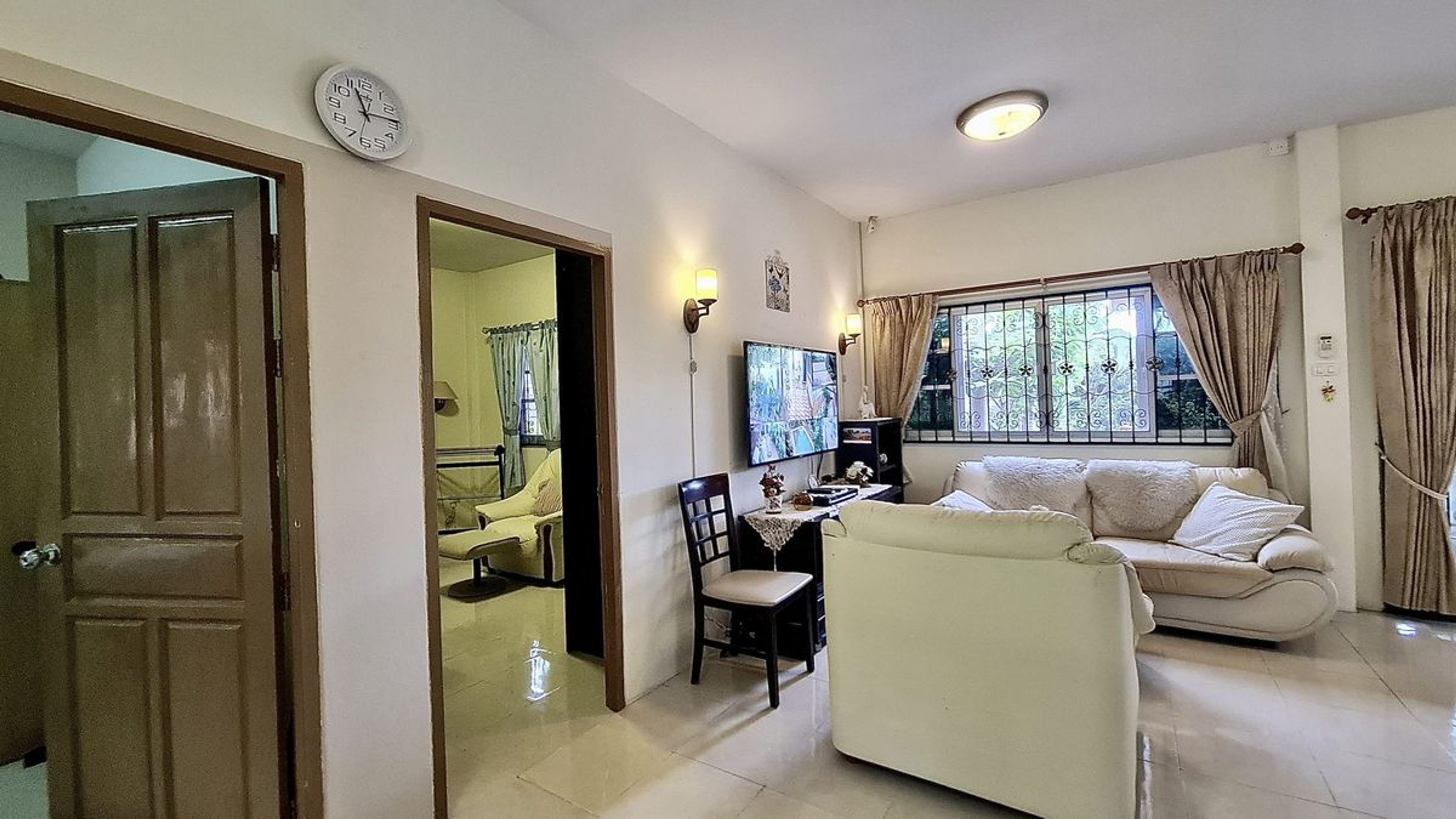 Charming Home with Private Pool in Hin Lek Fai – Only 4 M THB thumbnail 8