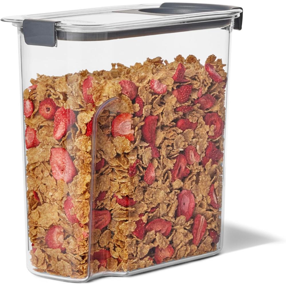 Rubbermaid Brilliance 18-Cup Airtight Food Storage Container