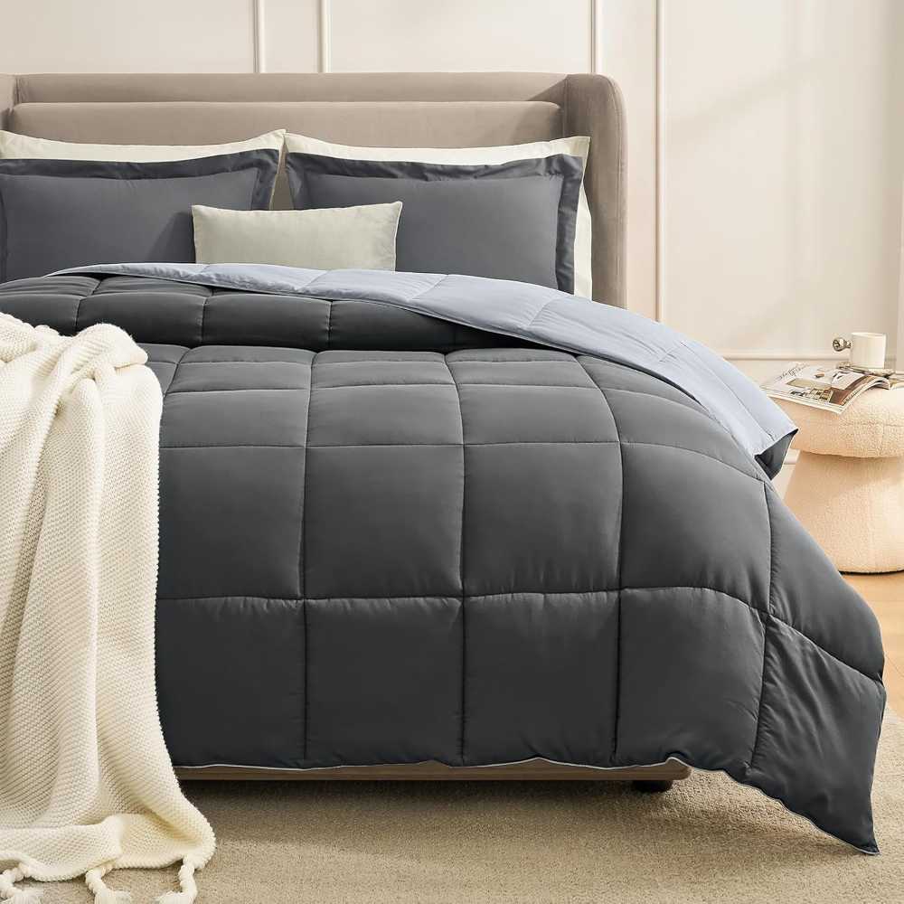 Homelike Moment 3-Piece Down Alternative Comforter Set (Queen/King)