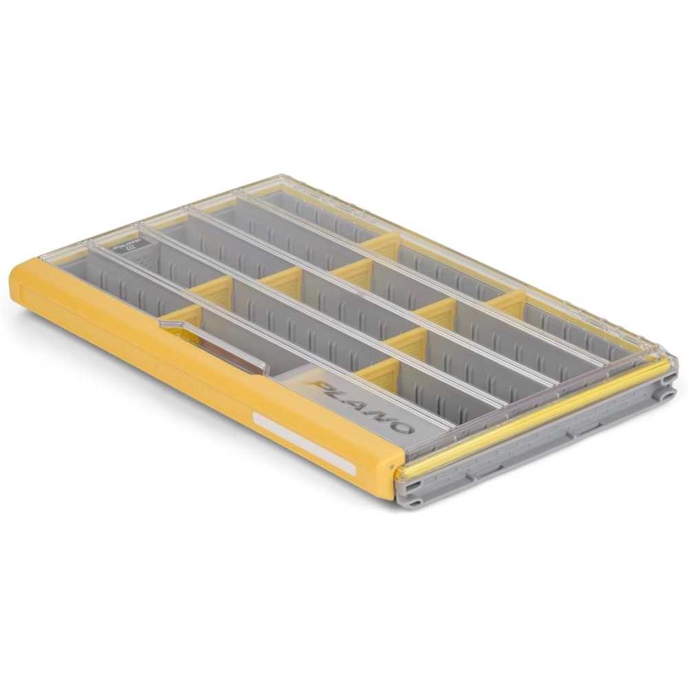 Plano EDGE 3700 Premium Thin Tackle Utility Box