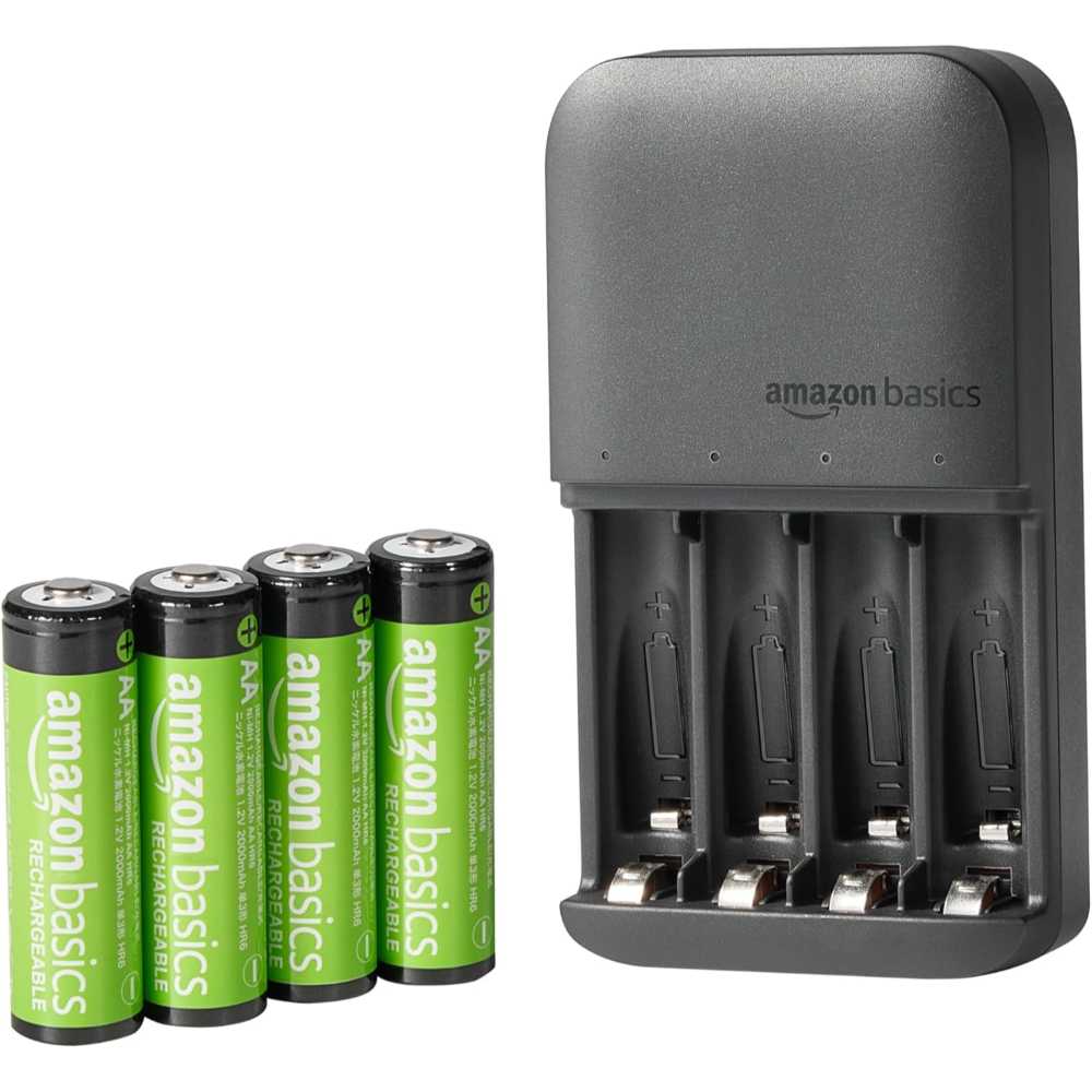 Amazon Basics 4-Bay AA/AAA Battery Charger + 4x Rechargeable AA Batteries
