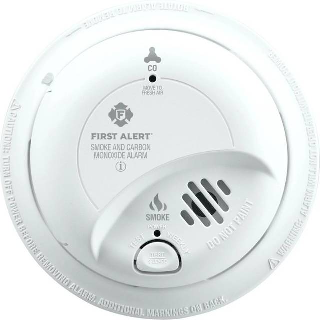 First Alert Smoke and Carbon Monoxide Detector w/ 9V Battery