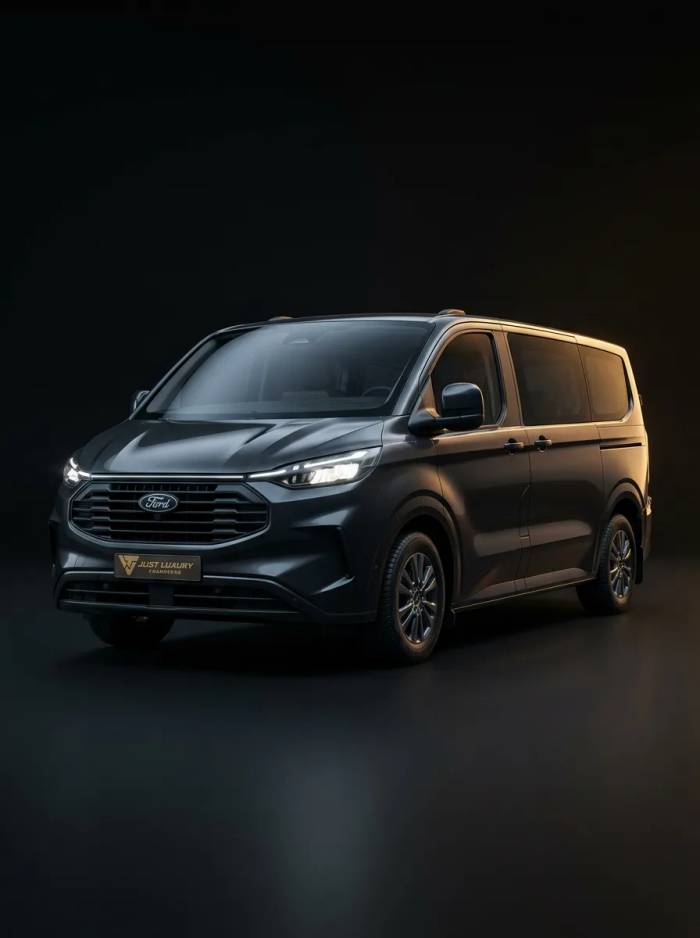 Ford Tourneo Custom — Van with driver