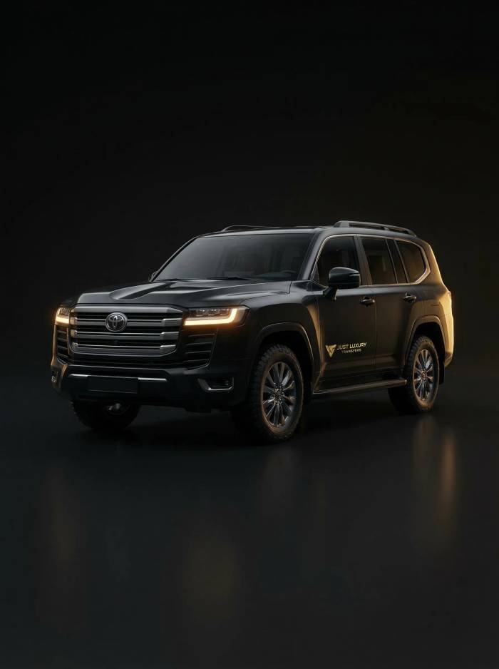 Toyota Land Cruiser — 4x4 with driver