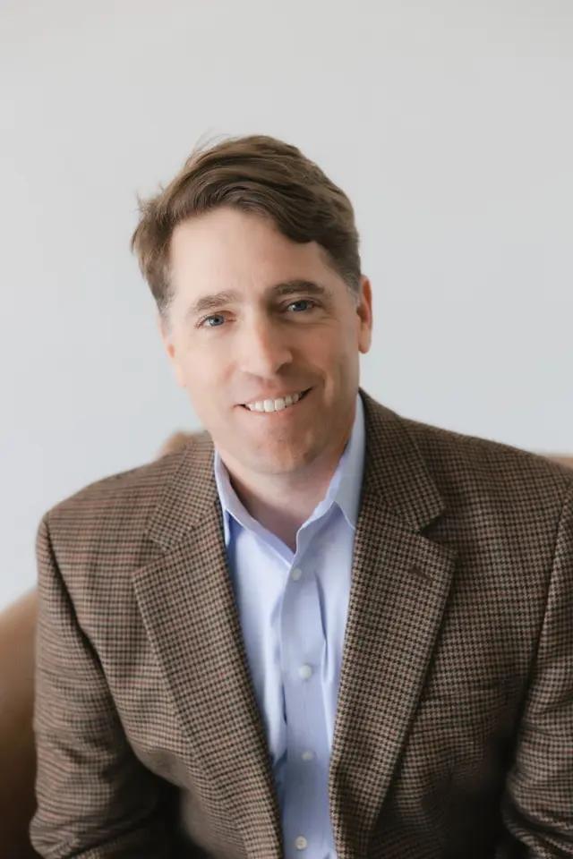 Andrew Linn