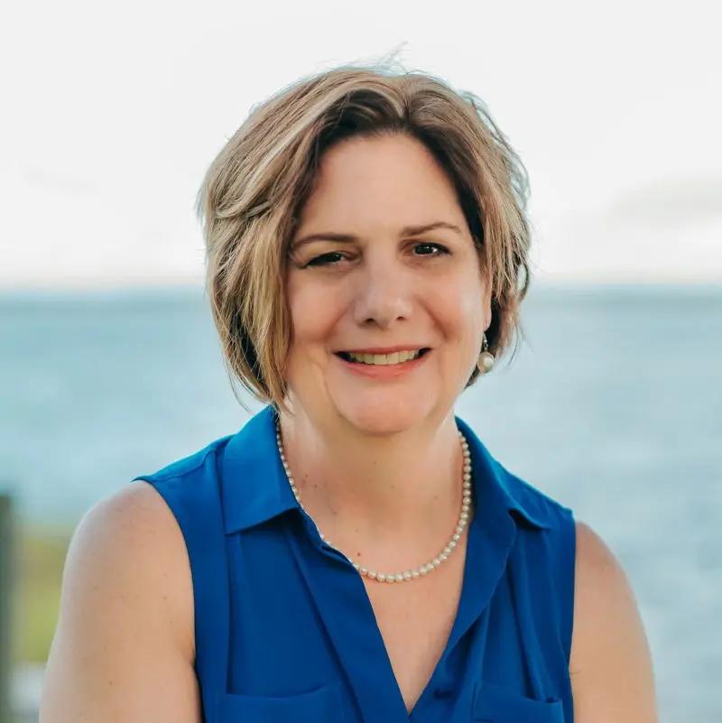 Wendy Vazquez-Galan