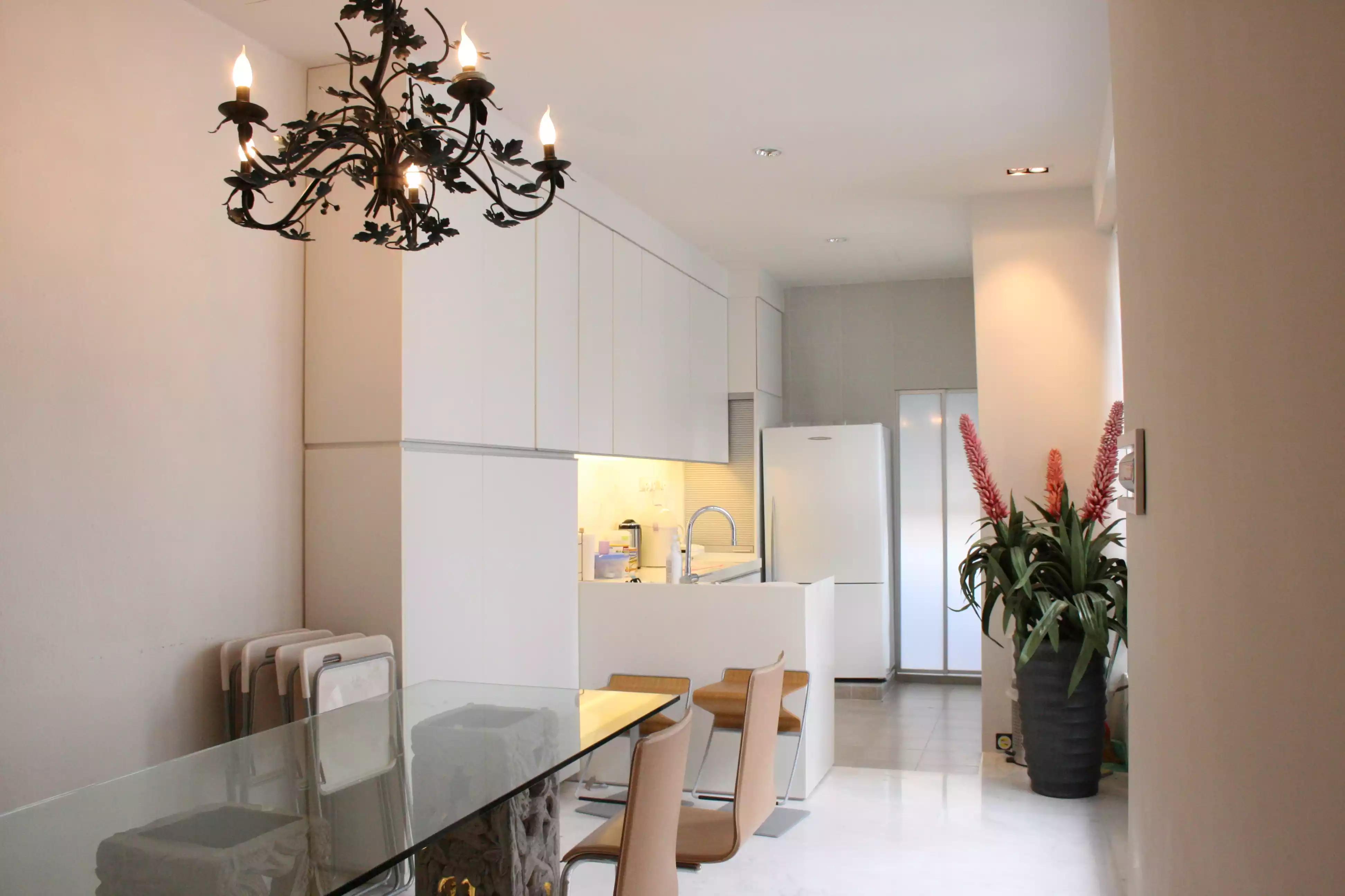 APARTMENT CARLISE ROAD