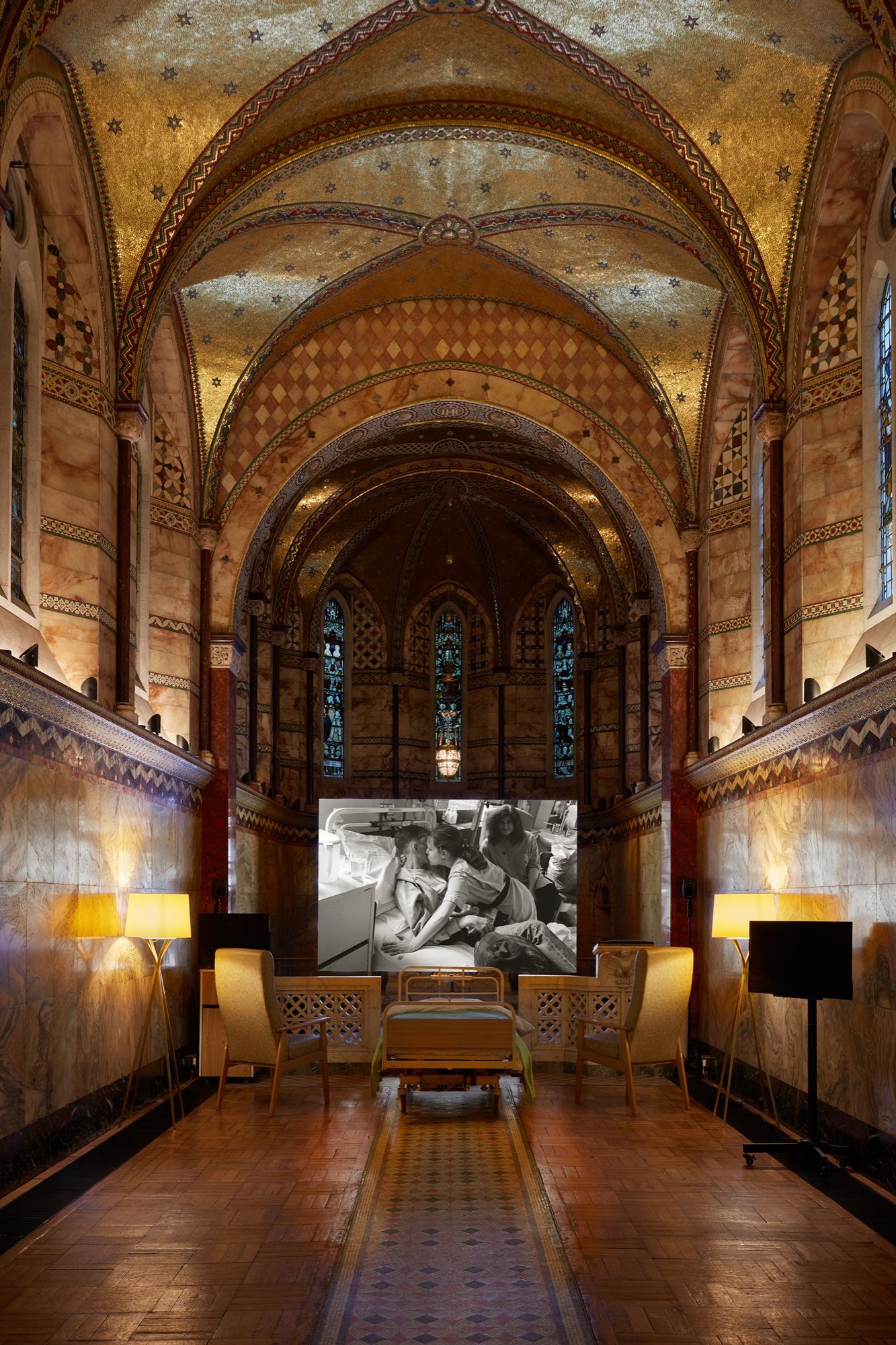 Gideon Mendel, The Ward Revisited, Fitzrovia Chapel
