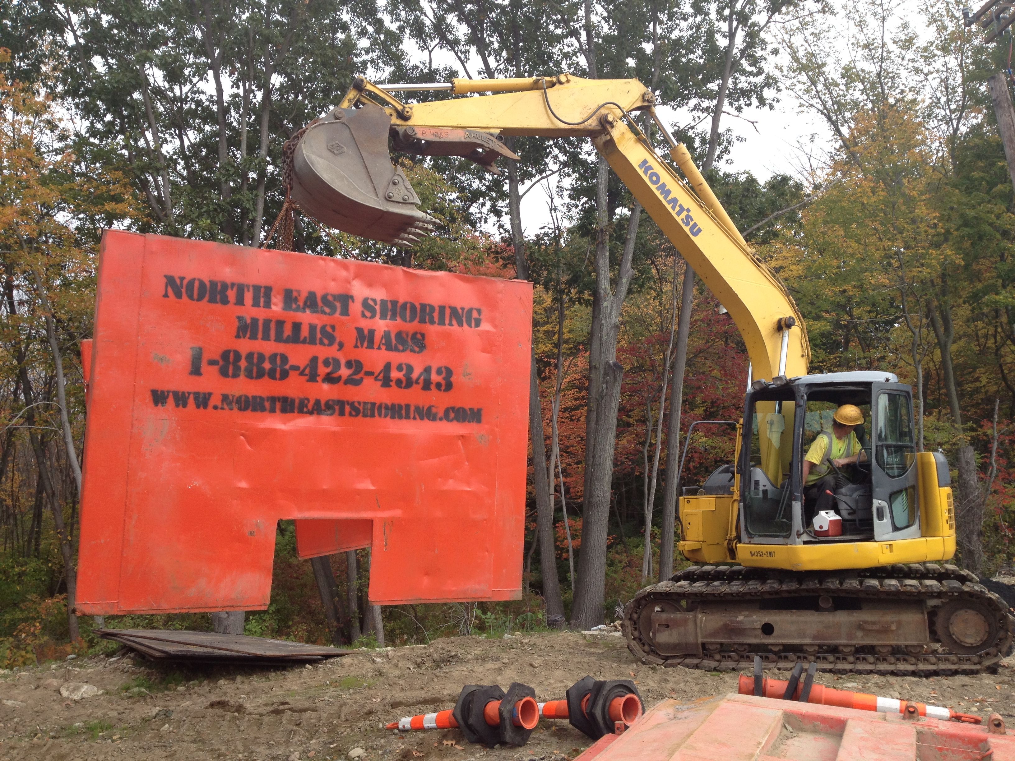 Manhole Trench Boxes thumbnail 2