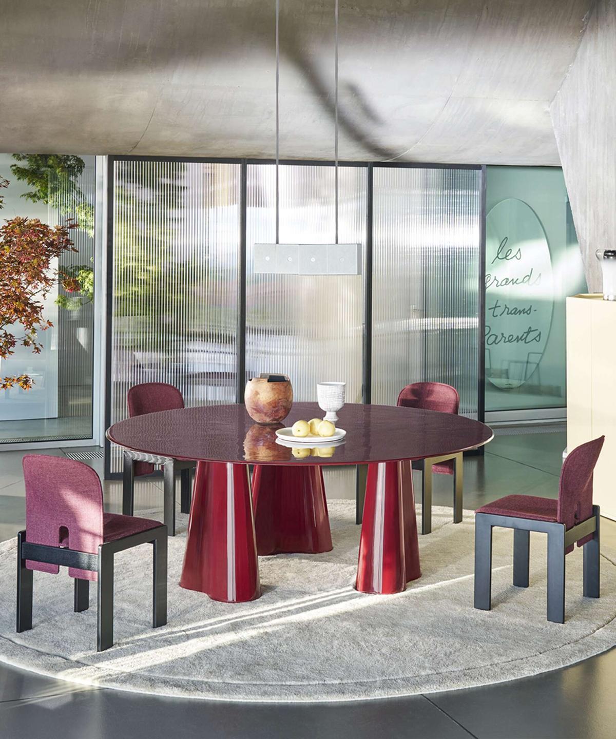 Cassina im Raum — Ansicht 1