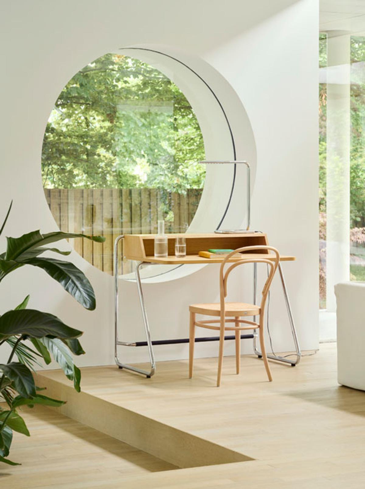 Thonet im Raum — Ansicht 1