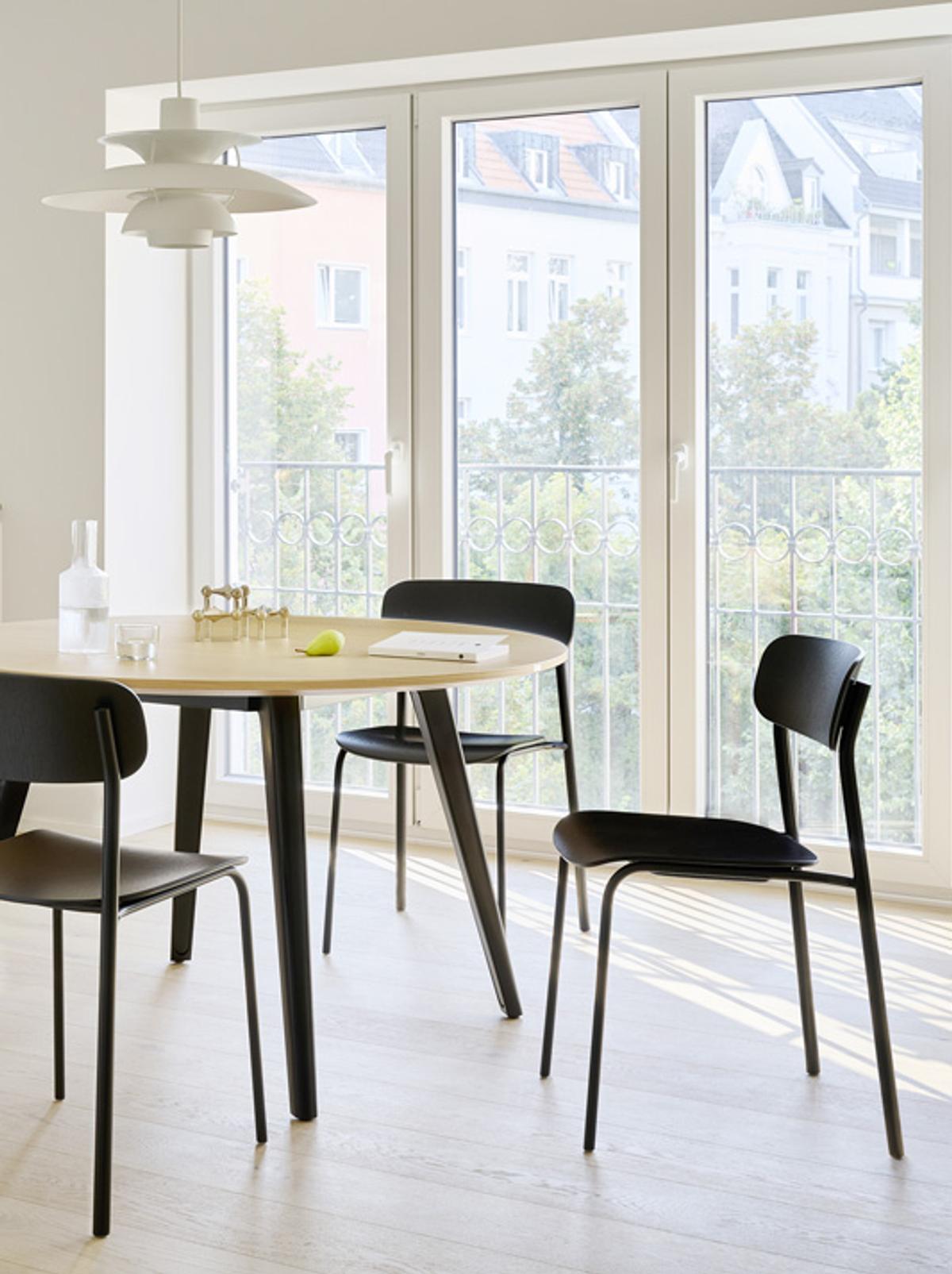 Thonet im Raum — Ansicht 10