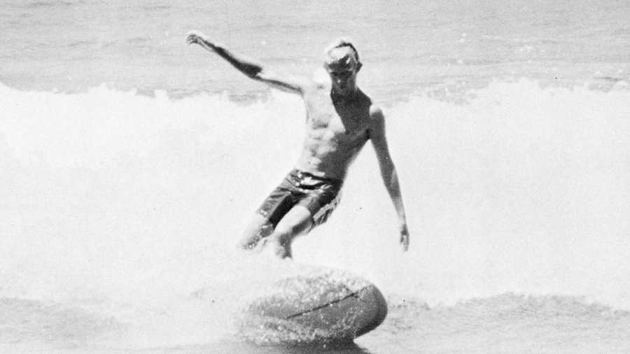 Midget Farrelly surfing Palm Beach