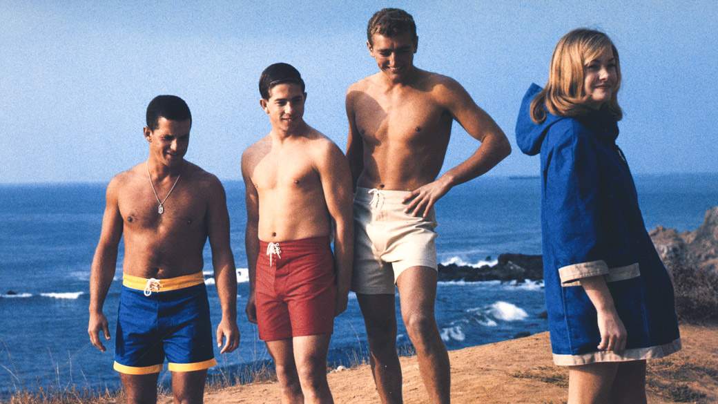 Surf fashion shoot, 1965. Photo: LeRoy Grannis 