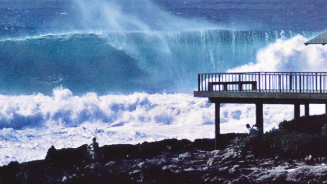 Makaha, Swell of 1969. Photo: Carlton Beale