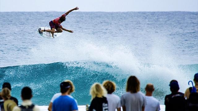 Dane Reynolds, Snapper, 2010. Photo: Sue McLeod