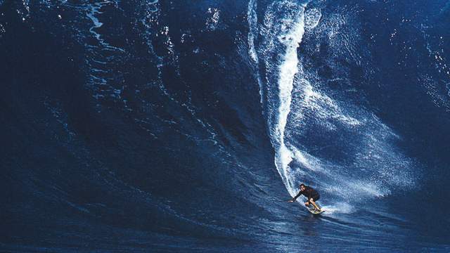 Brad Gerlach, Peahi, 2003