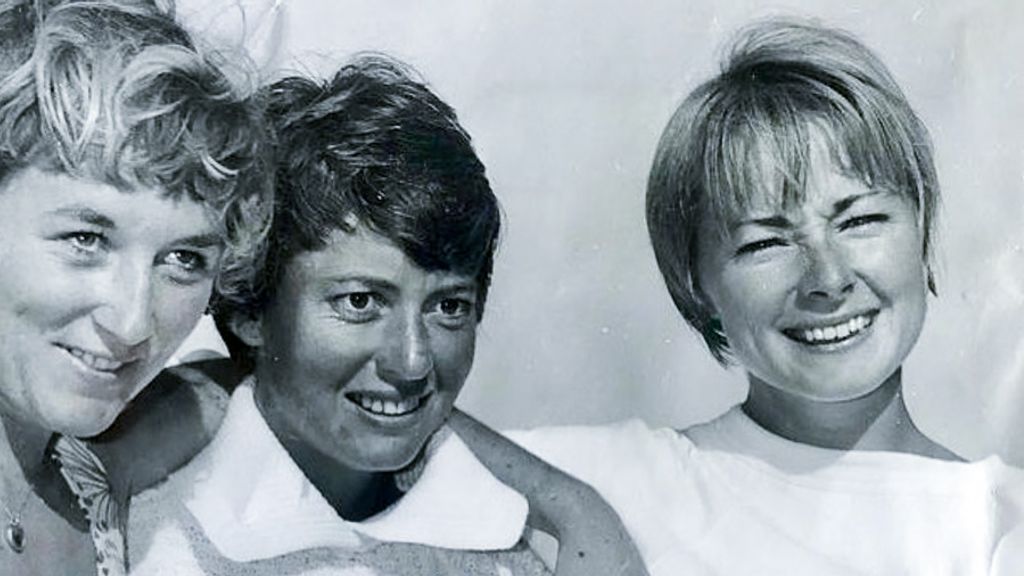 heather nicholson, Phyllis o'donell, and linda Benson at th 1964 world surfing championships at Manly Beach, Sydney, Australia