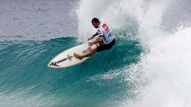 Neco Padaratz, Snapper Rocks, 2010. Photo: Aaron Checkwood
