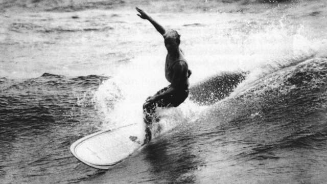 Peter Townend on a Joe Larkin surfboard, 1968