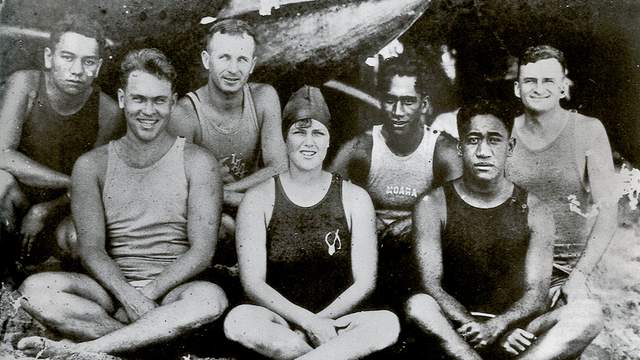 Dad Center (right) and Duke Kahanamoku (far left), 1920