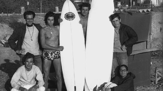 Germenaki Beach, Alimos: The "P.R.O.K.A" (First Waveriding Team of Attica). Konstantinos Pikros standing first from left.