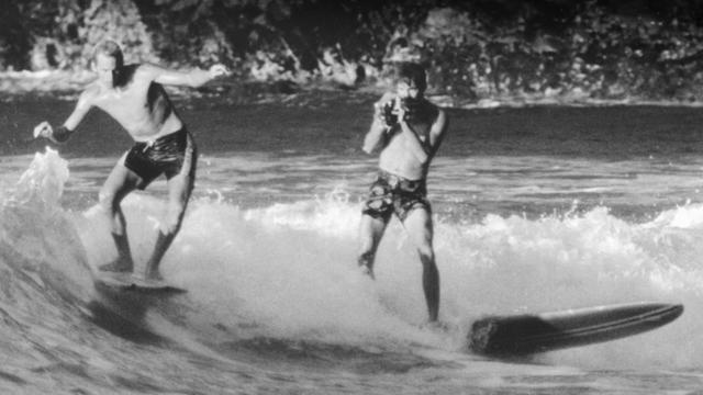 Greg MacGillivray films Bill Hamilton