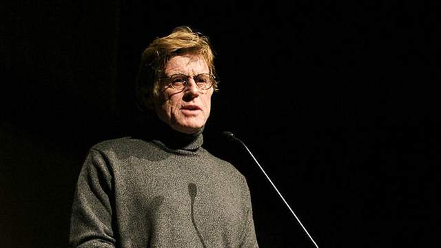 Sundance founder Robert Redford introducing Riding Giants in 2004