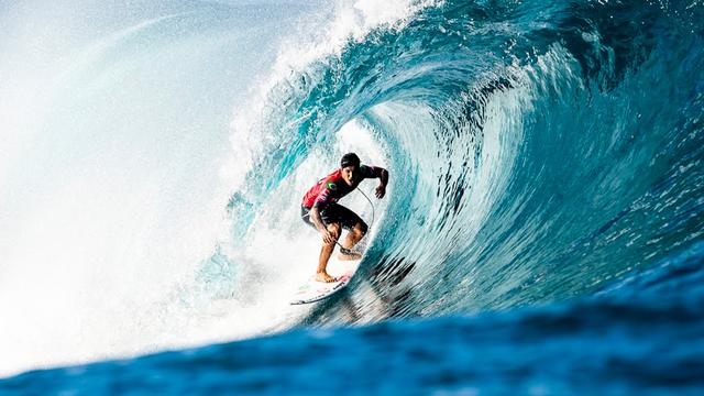 Italo Ferreira, Teahupoo, 2016