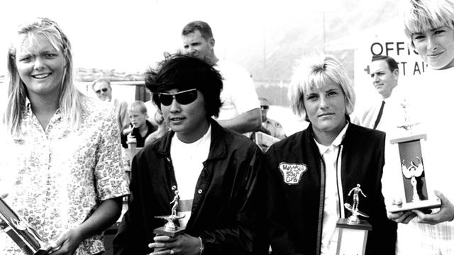 (L to R) Joyce Hoffman, Joey Hamasaki, unknown, Linda Benson. Photo: LeRoy Grannis