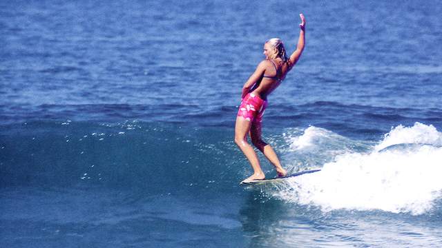 Joyce Hoffman, 1966 World Championships. Photo: Ron Stoner / SURFER