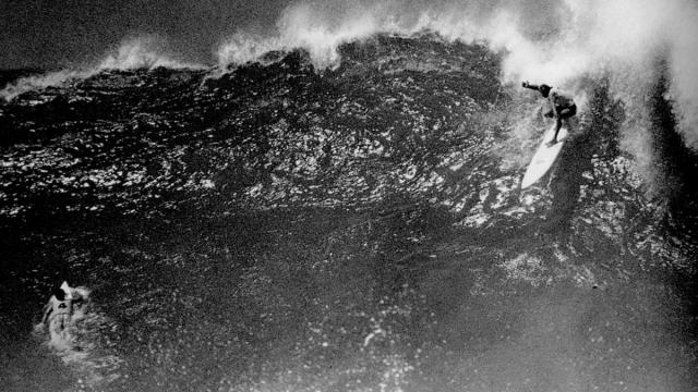 1986 Quiksilver / Eddie Aikau Big Wave Invitational (long version)