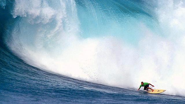 Noah Johnson, 1999 Quiksilver-Eddie. Photo: Sean Davey