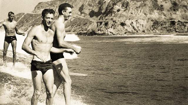 Palos Verdes Surfing Club members, 1940. Photo: Doc Ball