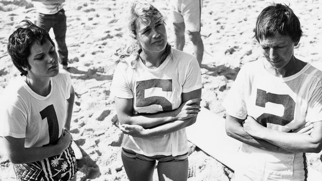 (L to R) Cynthia Hemmings, Marge Calhoun, Betty heldreich, 1958 Makaha contest