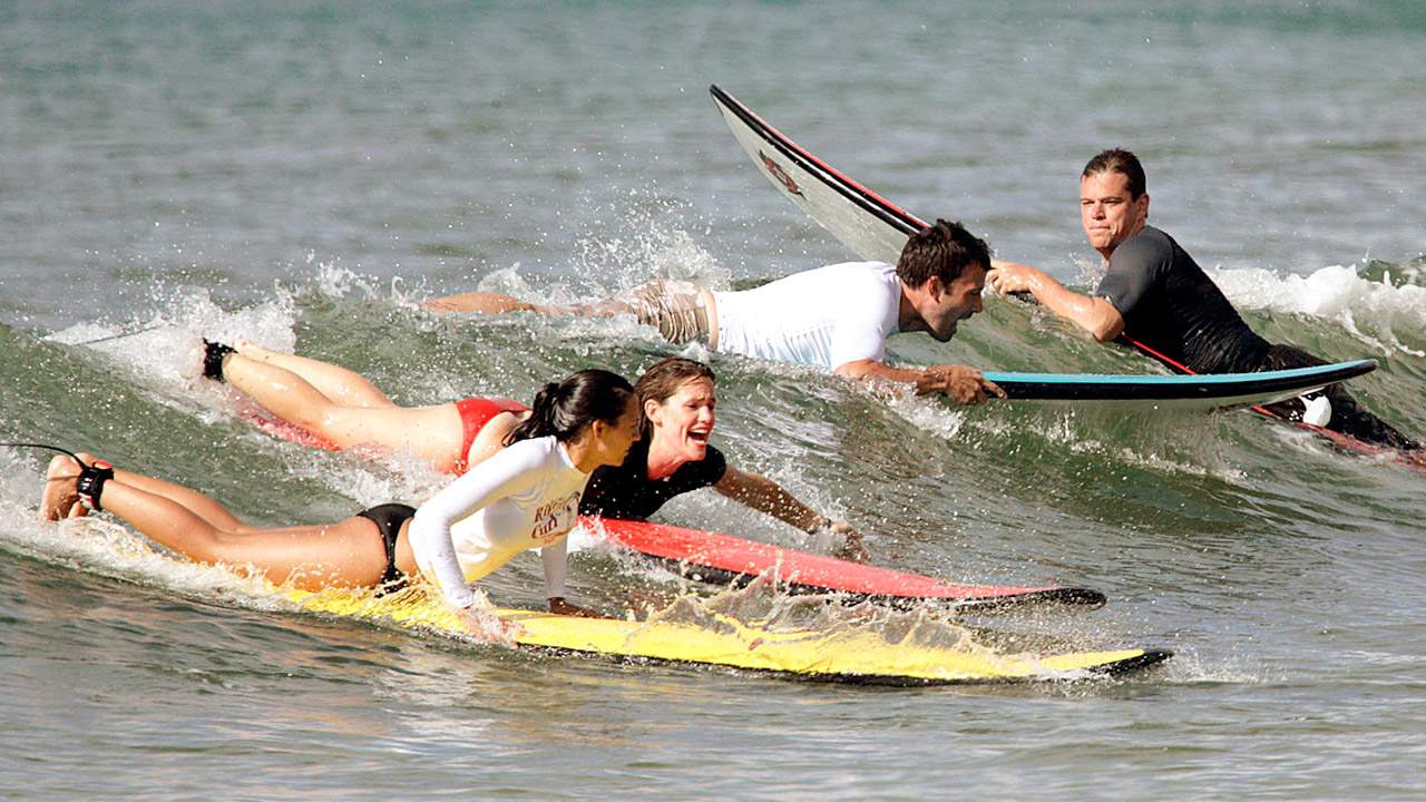 Jennifer Garner, Ben Affleck, Matt Damon, surfing in Costa Rica 