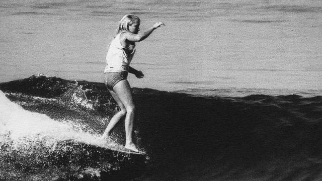 Mimi Munro, 1966. Photo: LeRoy Grannis