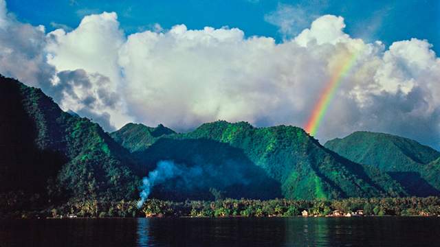 End of the Road, Tahiti, French Polynesia, 2006. Photo: Tom Servais