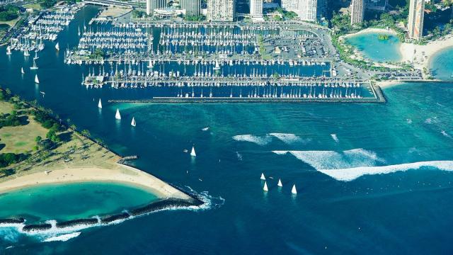 Ala Moana. Photo: Eric Tessmer