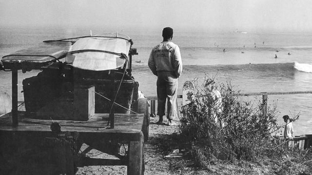 A Bob Simmons twin-fin at Malibu, late 1940s