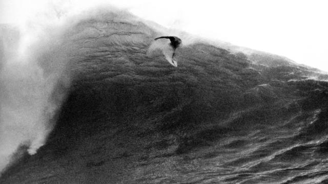 Wayne Bartholomew, late takeoff at Pipeline. Photo: Jon Foster