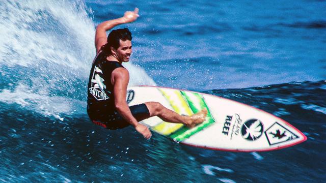 Derek Ho on an Eric Arakawa-shaped board, 1990. Photo: John Seaton Callahan