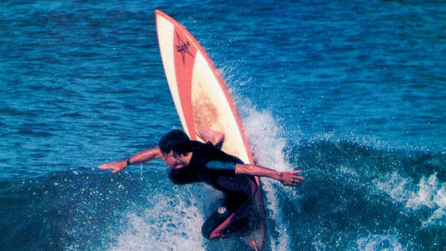 Tom Carroll on a Phil Byrne tri-fin, 1981