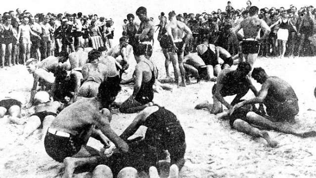 Black Sunday, Bondi Beach, 1938