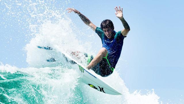Filipe Toledo. Photo: Marcio Canavarro