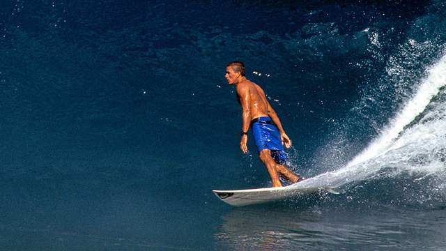 Kelly Slater, Backdoor Pipeline, 1995. Photo: John Seaton Callahan