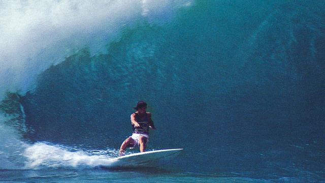 Wayne Bartholomew, Pipeline, 1978. Photo: Jeff Divine