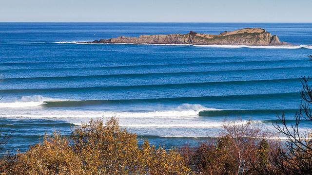 Mundaka, Spain. Photo: Oscar Martinez