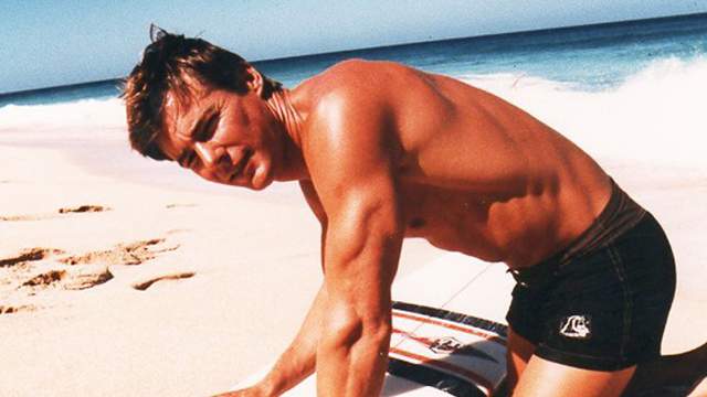 Jan-Michael Vincent on set during Big Wednesday shoot in Hawaii